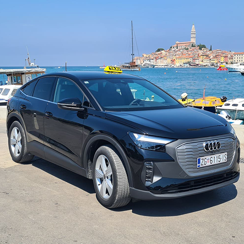 Electric taxi transfer in Poreč